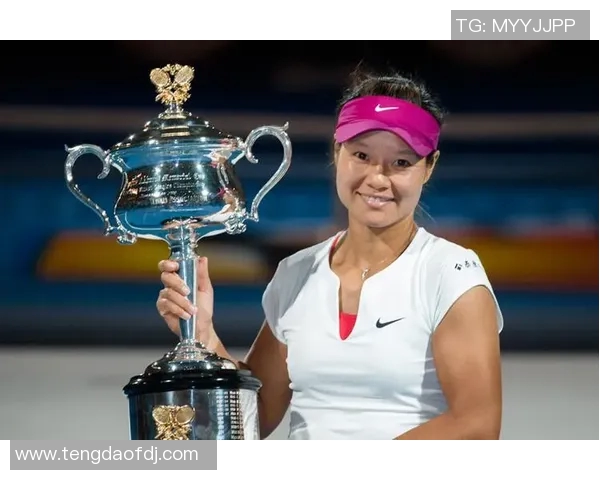 周静专访：从青涩少女到羽毛球冠军的成长之路与心路历程