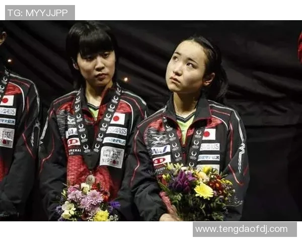 重庆乒乓球队整体压制战术解析与实战应用探讨