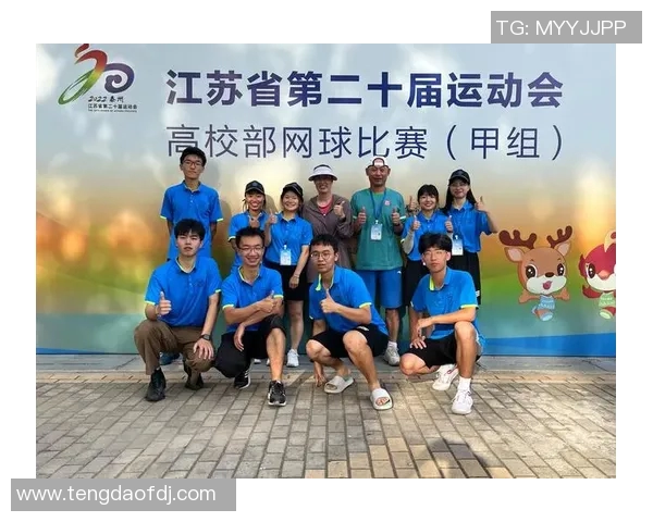 南京网球队的奋斗历程：从青涩梦想到荣耀时刻的真实记录