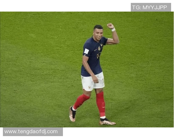 切沃对阵国米的比赛结果揭晓球迷热议精彩瞬间与战术分析 切沃对阵国米的比赛结果揭晓球迷热议精彩瞬间与战术分析