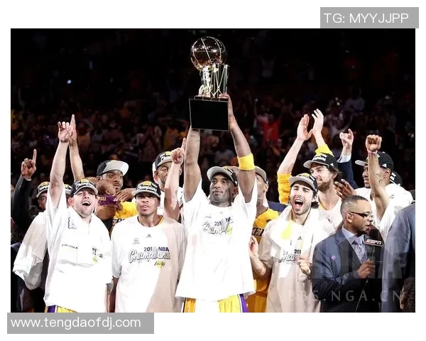 2010年NBA总决赛回顾活塞与湖人之间的激烈对决与历史意义分析