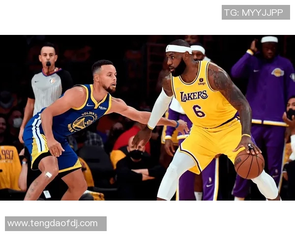 湖人勇士激战再续谁能在季后赛中笑到最后胜负悬念引人关注