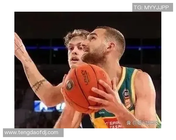 2007年火箭与掘金的激烈对决回顾与精彩瞬间分析