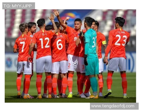 广州恒大迎战法国球队期待精彩对决展现足球魅力与团队精神 广州恒大迎战法国球队期待精彩对决展现足球魅力与团队精神