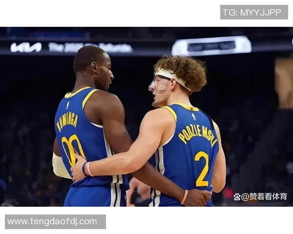 雷霆与勇士2015至2016赛季对决回顾及精彩瞬间分析