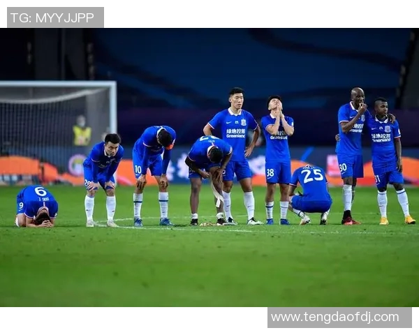 上海申花迎战辽宁开新期待精彩对决展现足球魅力与激情的较量 上海申花迎战辽宁开新期待精彩对决展现足球魅力与激情的较量