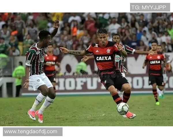 弗拉门戈与圣保罗首发阵容分析及比赛前瞻解析