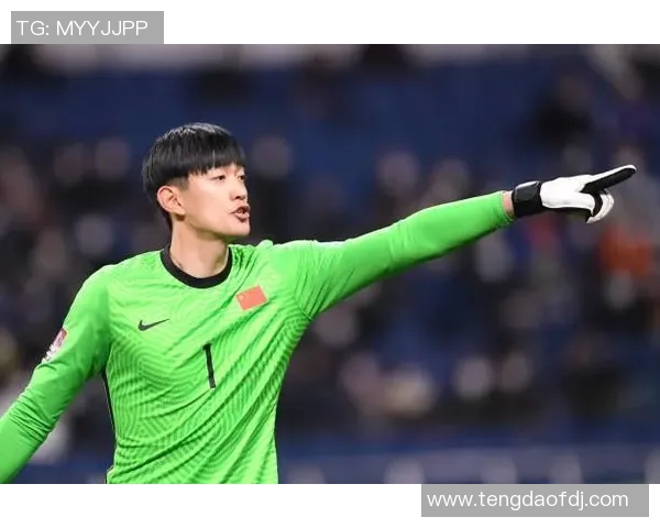 颜骏凌与曾诚对决解析谁将成为中国足球守门员的未来之星